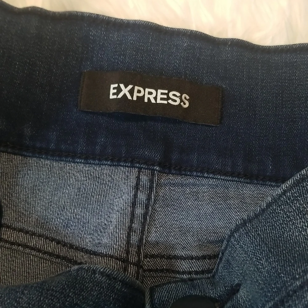 Express High Rise Jeans. - Picture 4 of 7